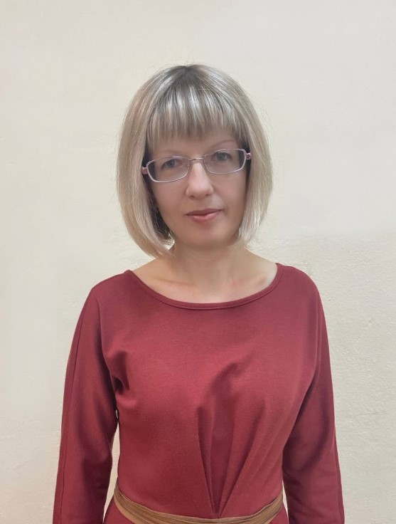 Леонова Наталья Юрьевна.